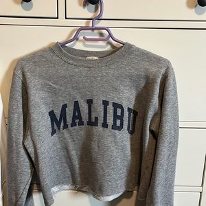 Brandy Melville cropped sweater
